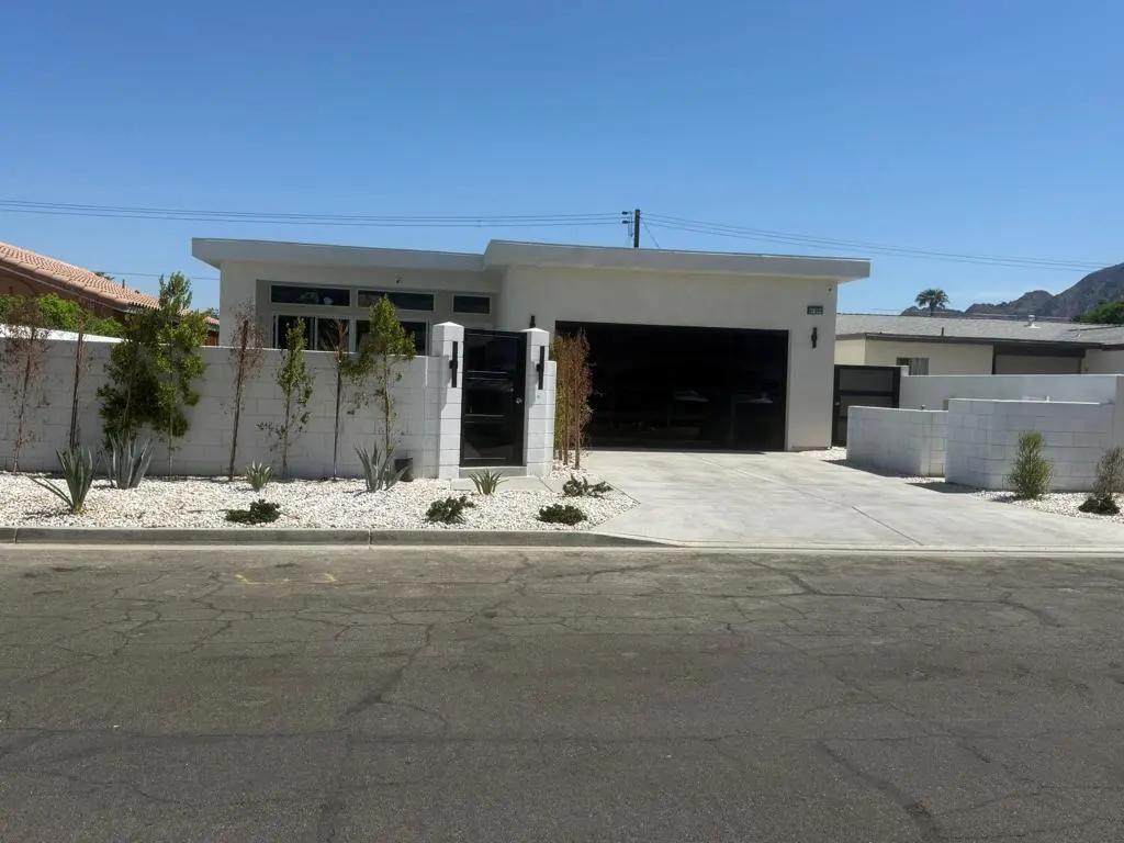 Single Family Residence for sale at 51304 Avenida Vallejo, La Quinta, CA featuring 4 beds and 4 baths