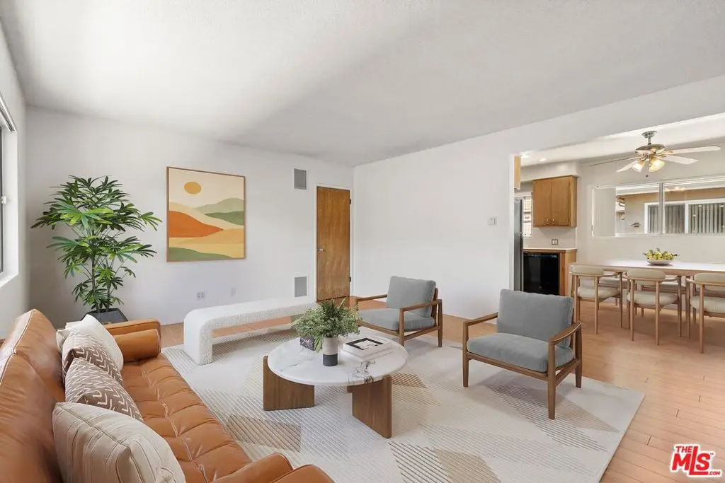 50 S Meridith Ave 4, Pasadena, CA — listing photo 1