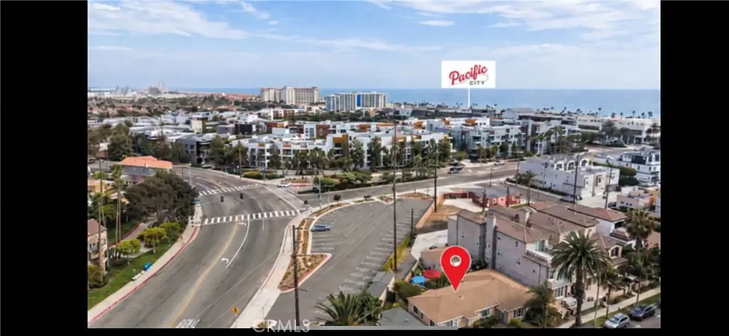 Residential Income for sale at 316 2nd, Huntington Beach, Orange County, CA