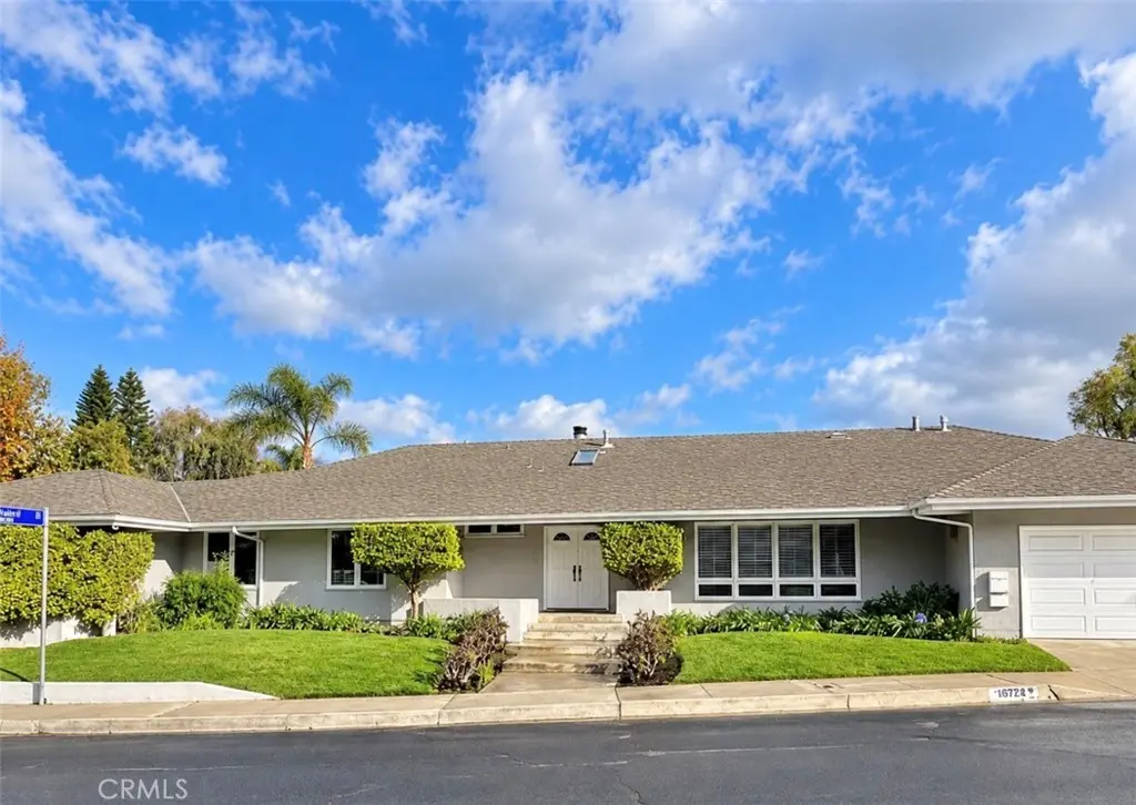 16972 Oak View Drive, Encino, CA — listing photo 1