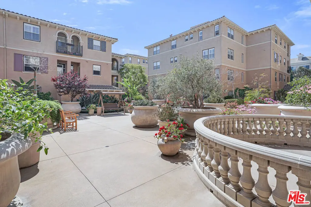 13080 Pacific Promenade 111, Playa Vista, CA — listing photo 1