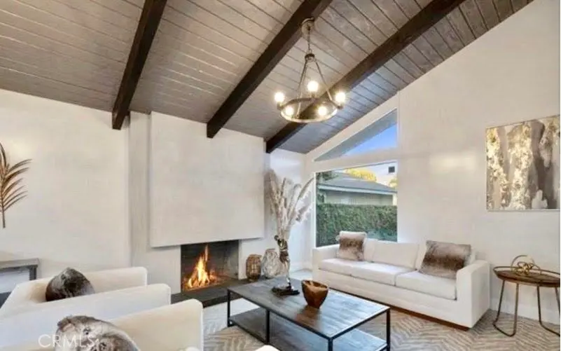 Single Family Residence for rent at 45 Mann, Irvine, CA featuring 7 beds and 5 baths