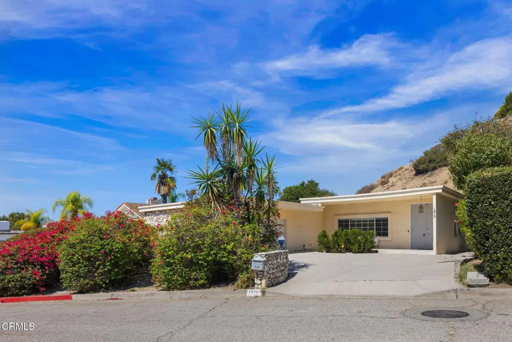 1919 Deermont Road, Glendale, CA — listing photo 1