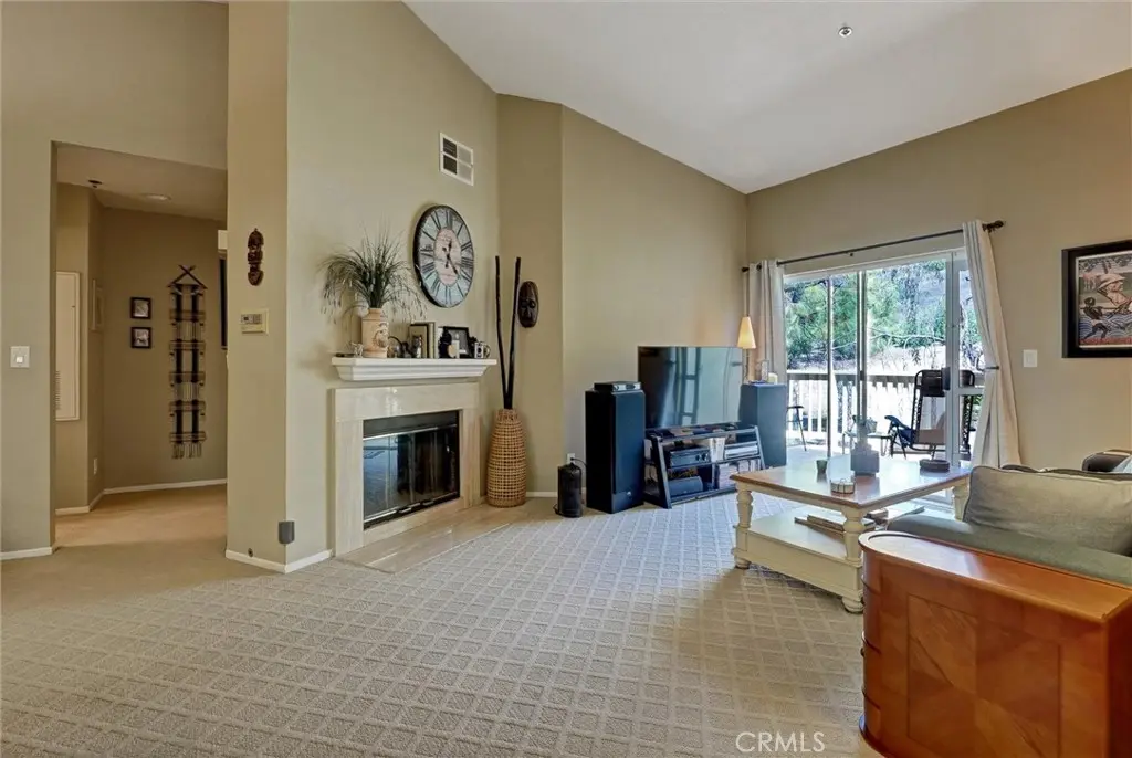 5837 Oak Bend 410, Oak Park, CA — listing photo 1