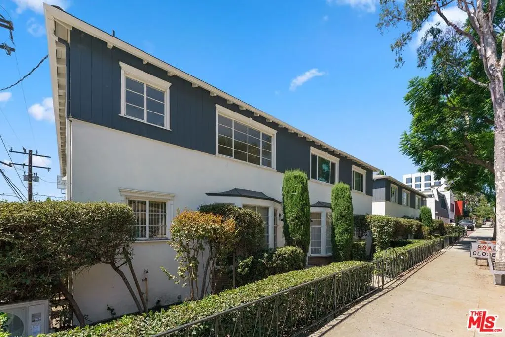 8736 Holloway Drive, West Hollywood, CA — listing photo 1