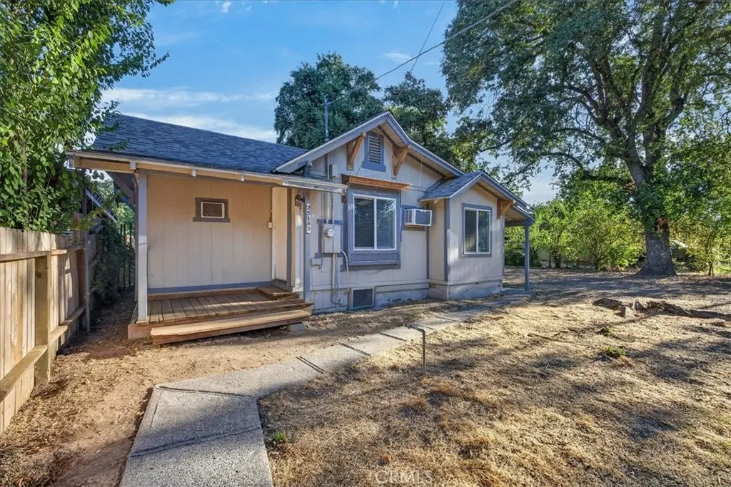 25192 N Center Street, Los Molinos, CA — listing photo 1