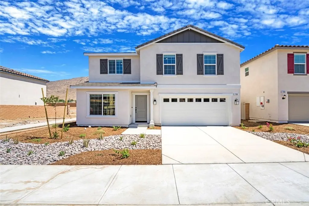 Single Family Residence for rent at 7188 Flourish, Riverside, CA featuring 4 beds and 3 baths