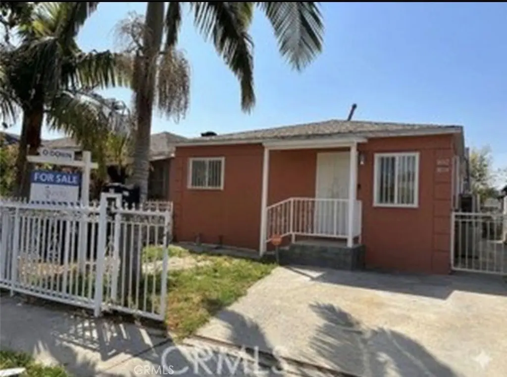 Duplex for rent at 802 E 111th Drive, Los Angeles, CA featuring 2 beds and 1 bath