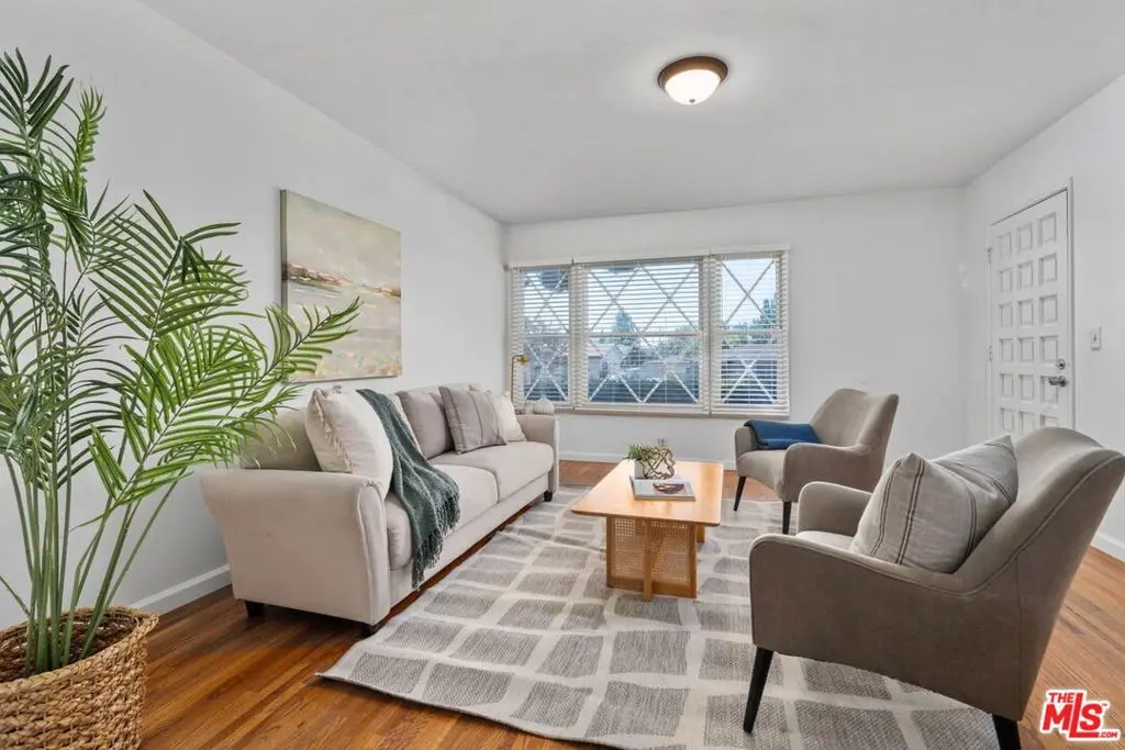 1049 Newhill Street, Glendora, CA — listing photo 1