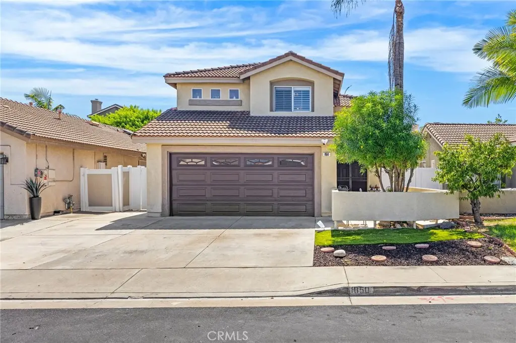 850 Autumn, Corona, CA — listing photo 1