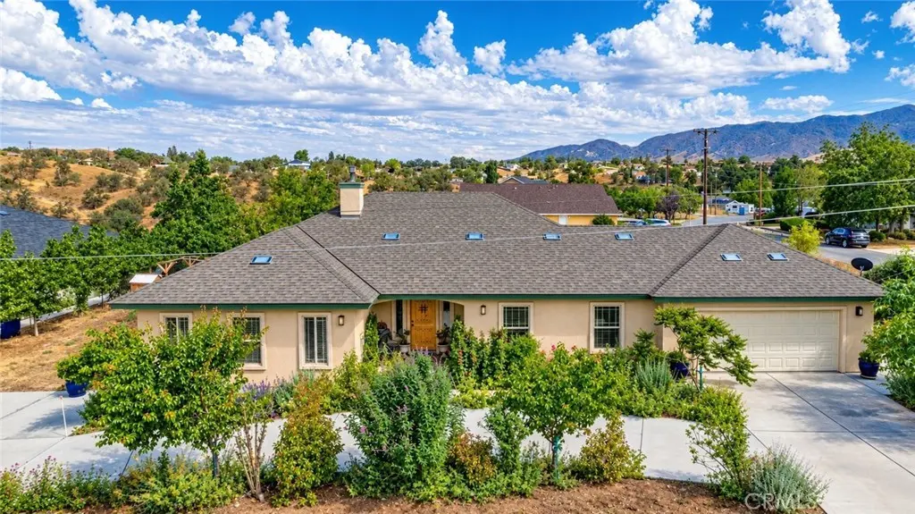 20000 Bald Mountain, Tehachapi, CA — listing photo 1