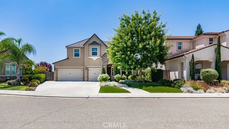 Single Family Residence for sale at 2674 Prescott, Clovis, CA featuring 4 beds and 3 baths