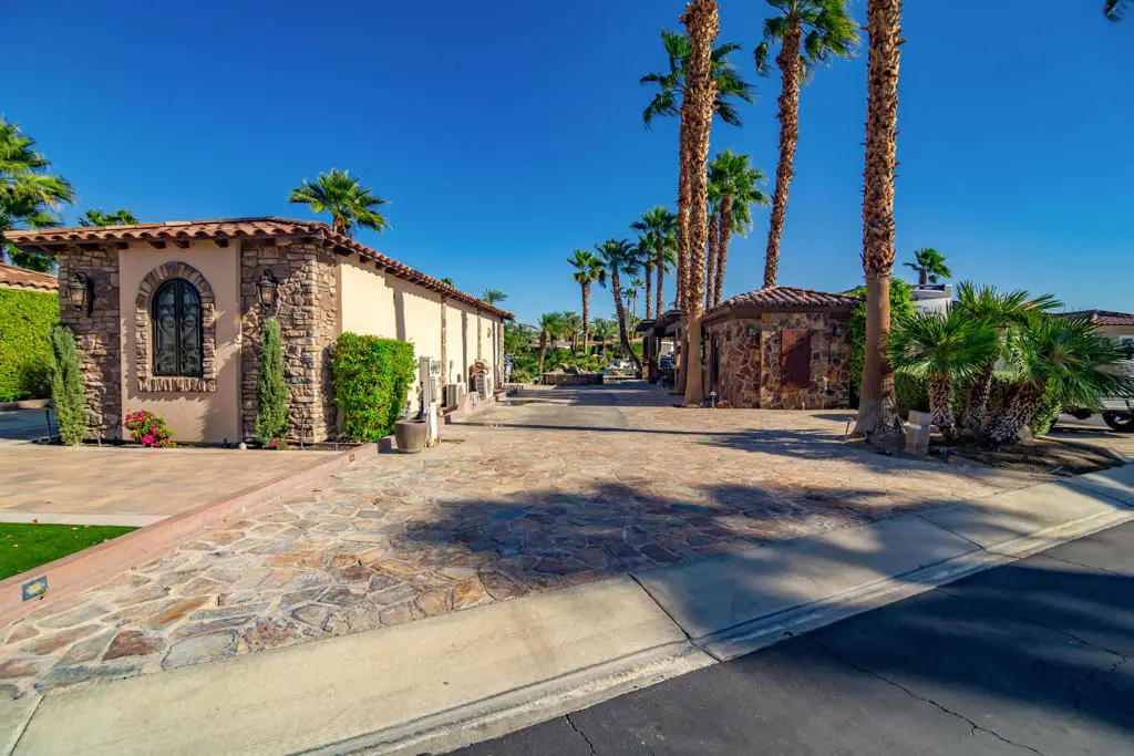 Mobile Home for sale at 80501 Avenue 48 230, Indio, CA and 1 bath