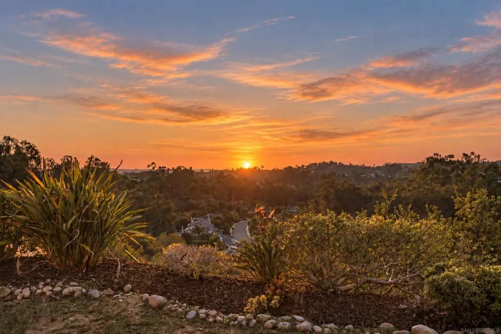 12666 Fairbrook Rd, San Diego, CA — listing photo 1