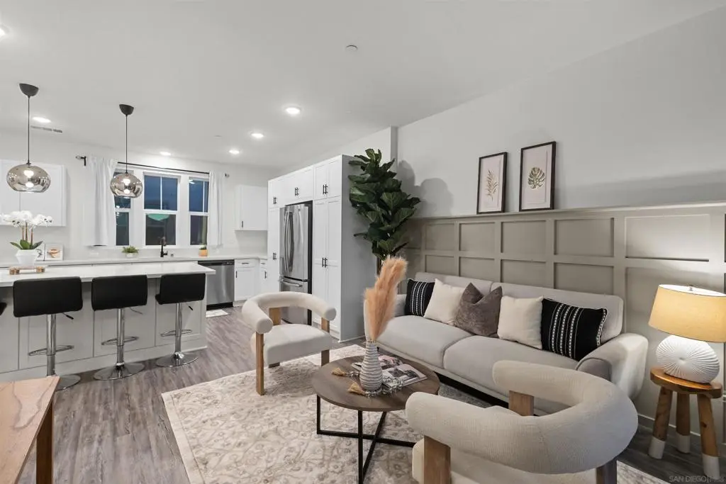 5300 Calle Rockfish 2, San Diego, CA — listing photo 1