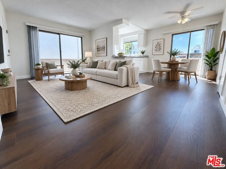 Single Family Residence for rent at 11727 Mayfield Avenue 5, Los Angeles, CA featuring 3 beds and 2 baths