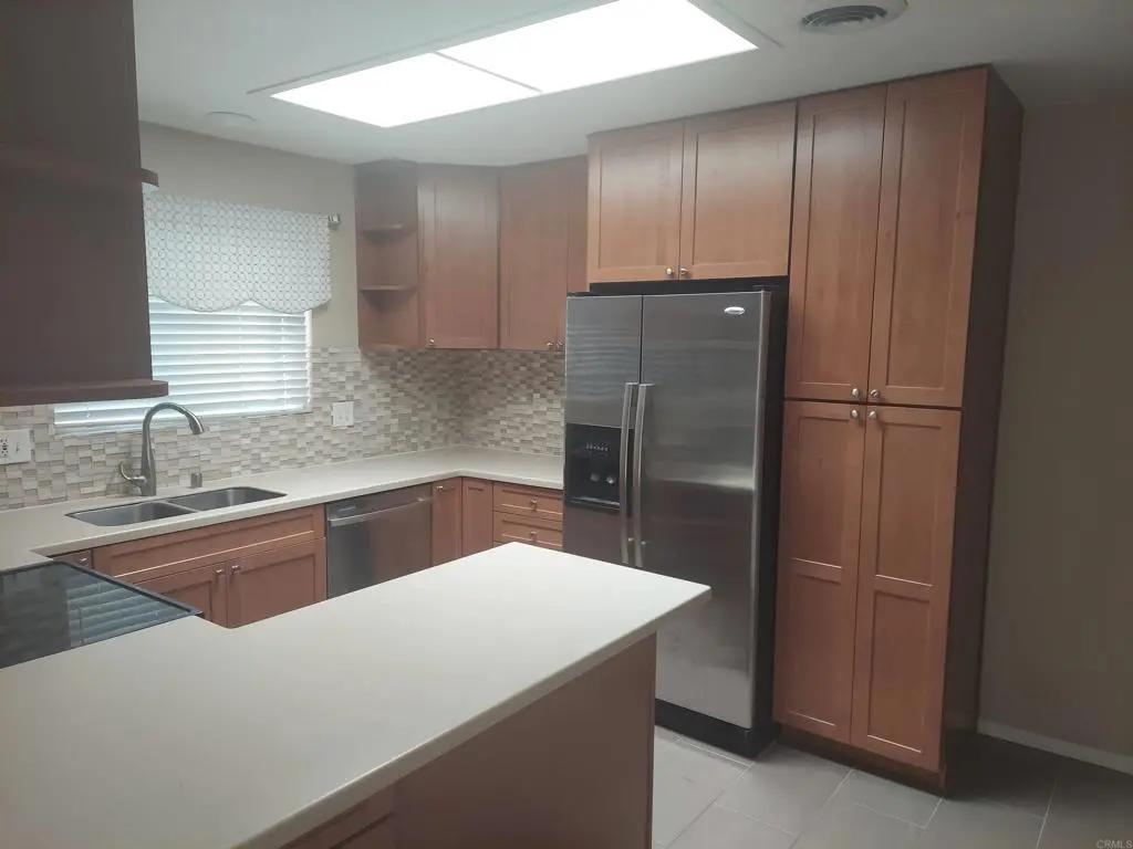 3147 Camino Crest Drive, Oceanside, CA — listing photo 1