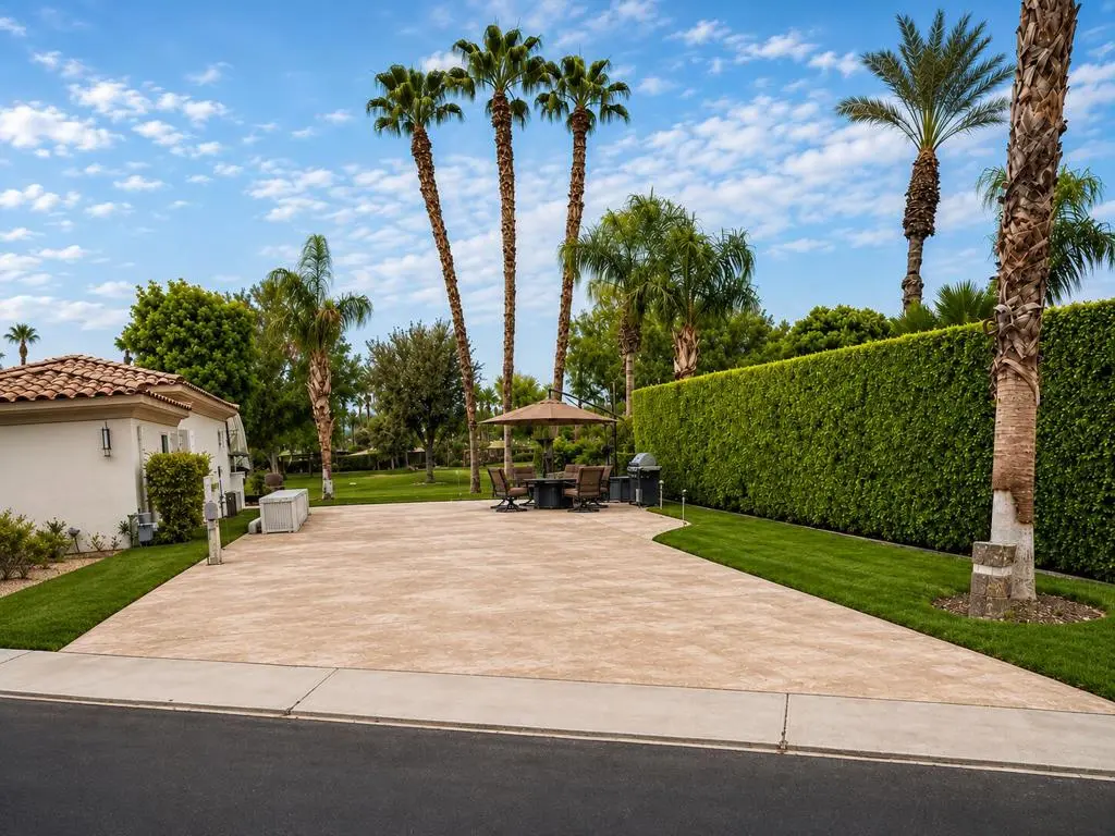 Mobile Home for sale at 80501 Avenue 48 113, Indio, CA