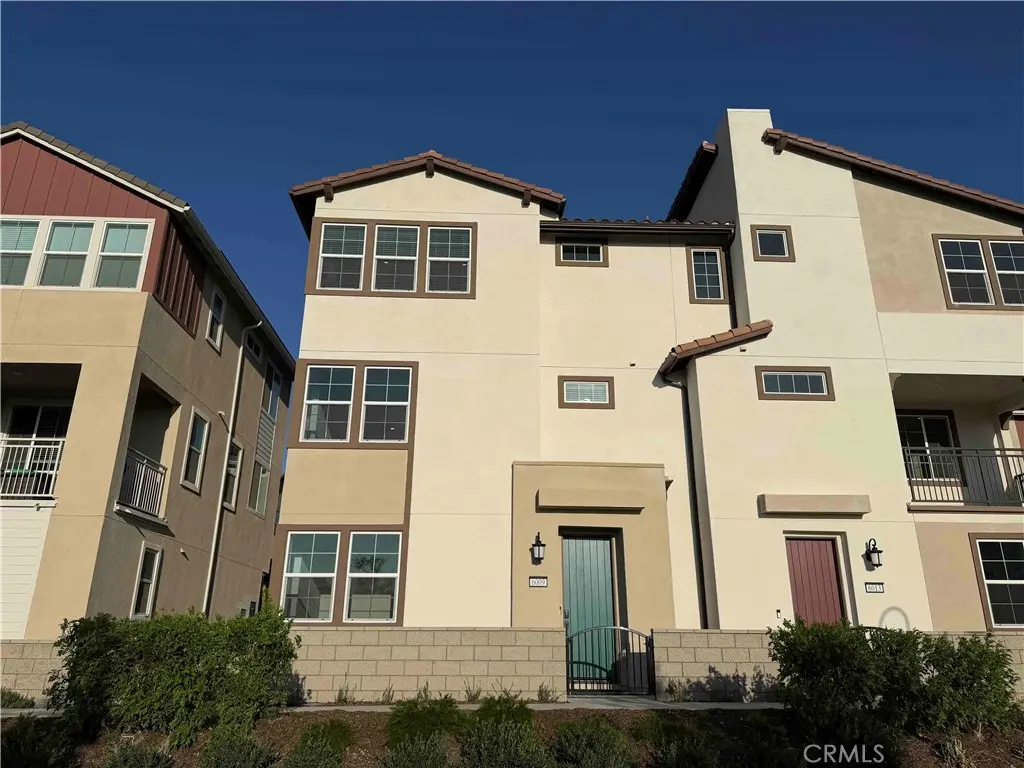 Residential Lease for rent at 6009 Huntington Drive, Eastvale, Riverside County, CA featuring 3 beds and 3 baths