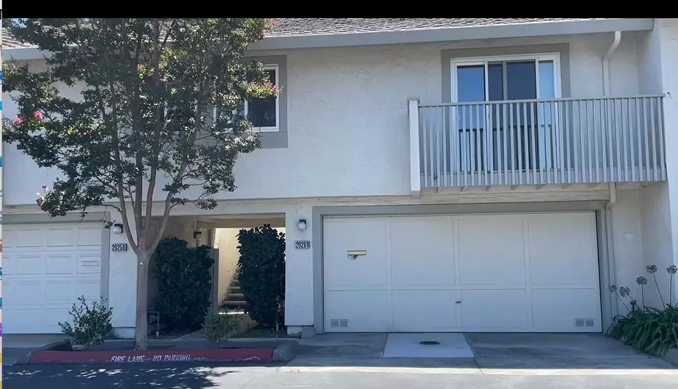 Apartment for rent at 20268 Northwest Square, Cupertino, CA featuring 2 beds and 2 baths