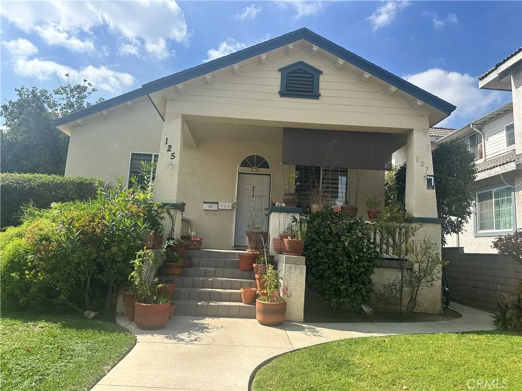 Single Family Residence for rent at 125 N Marguerita, Alhambra, CA featuring 3 beds and 3 baths