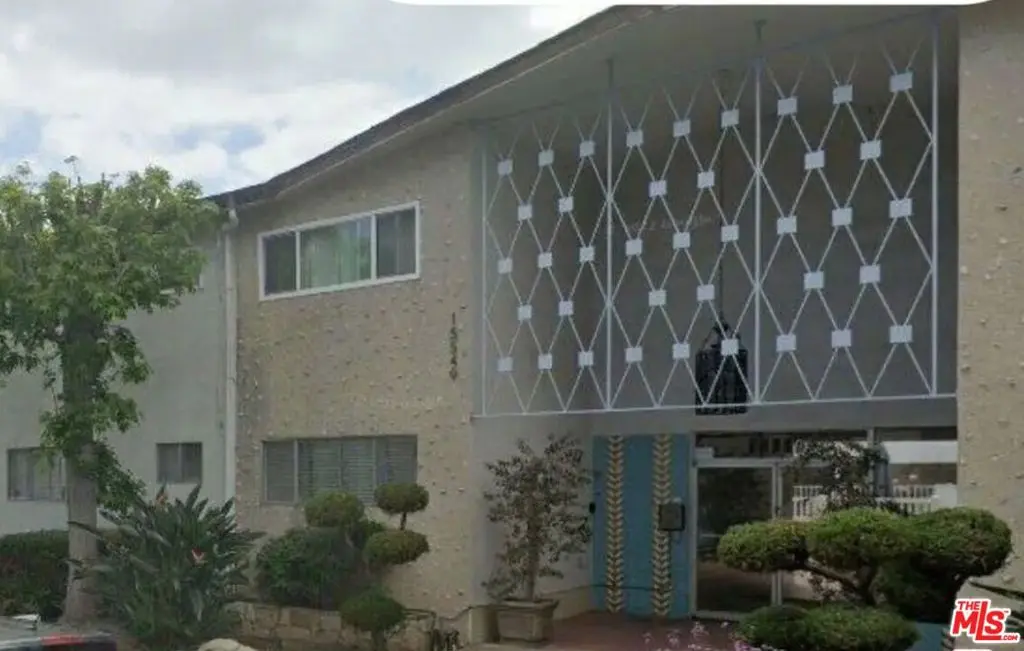 15549 S Budlong Place 2, Gardena, CA — listing photo 1