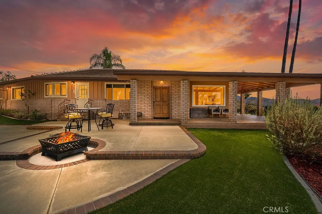 Single Family Residence for sale at 44420 Mayberry, Hemet, CA featuring 3 beds and 3 baths