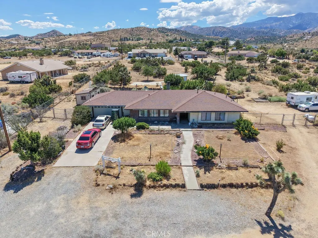 8767 Malpaso Road, Phelan, CA — listing photo 1