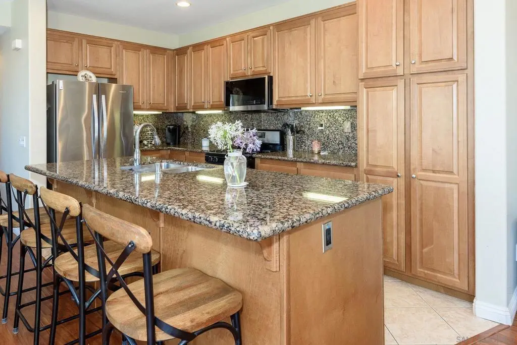 Townhouse for rent at 2226 Birds Nest Lane, Chula Vista, CA featuring 2 beds and 2 baths