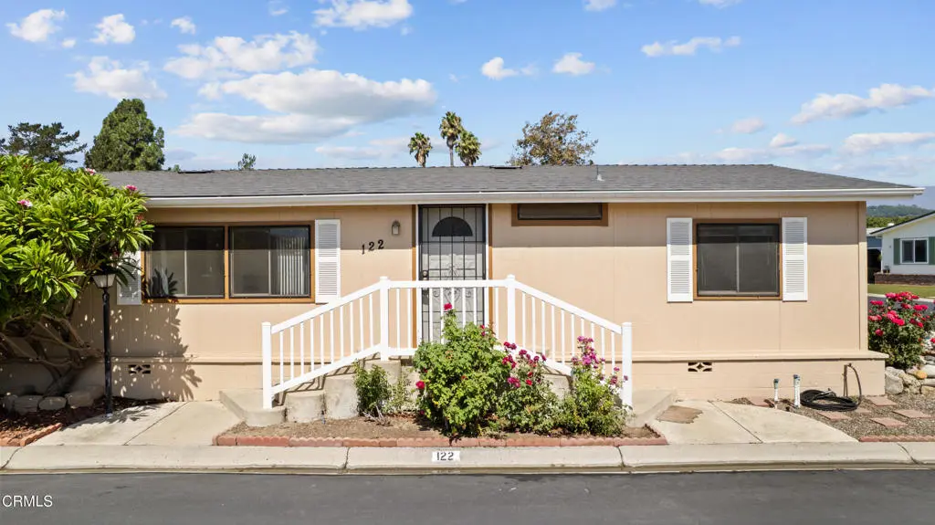 975 W Telegraph Road 122, Santa Paula, CA — listing photo 1