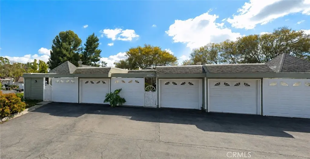 Condominium for rent at 22242 Caminito Zaragoza, Laguna Hills, CA featuring 3 beds and 2 baths