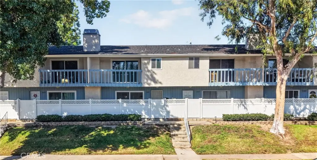 2105 N Derek 3, Fullerton, CA — listing photo 1