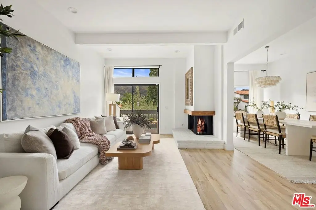Condominium for sale at 1618 Michael Lane, Los Angeles, CA featuring 3 beds and 4 baths