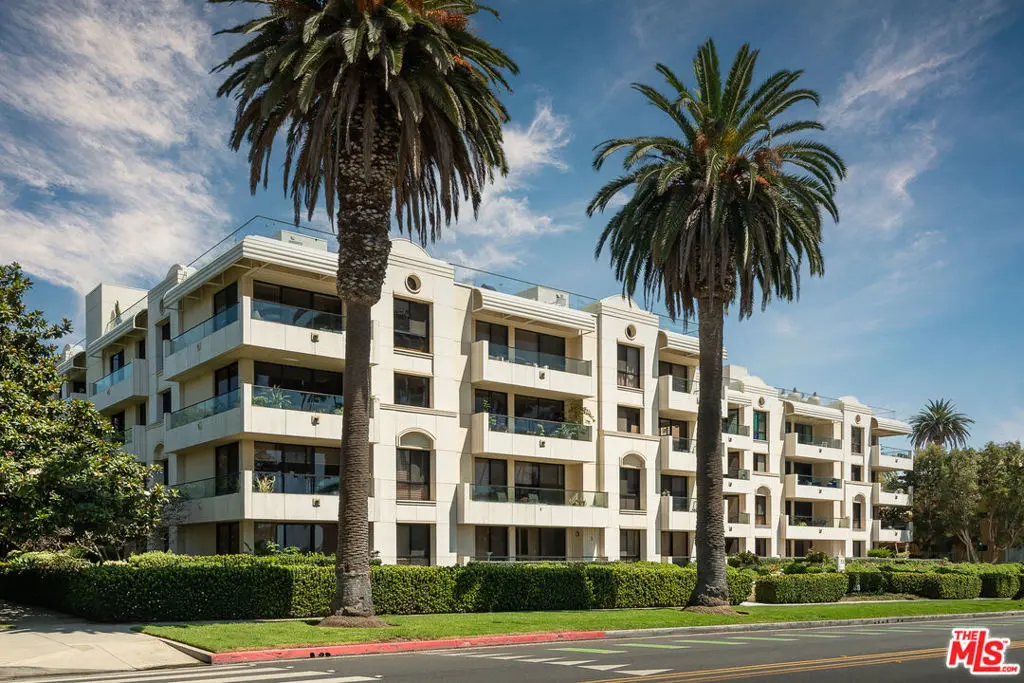 Condominium for sale at 701 Ocean Avenue 301, Santa Monica, CA featuring 2 beds and 3 baths