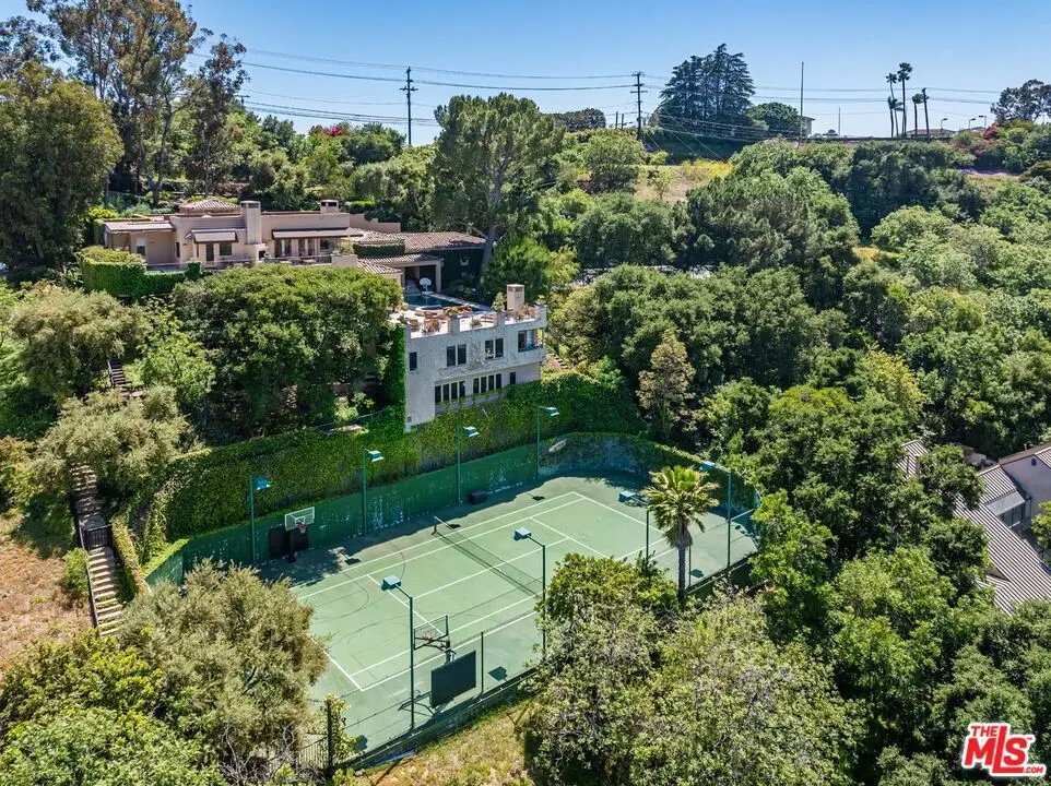 14701 Mulholland Drive, Los Angeles, CA — listing photo 1