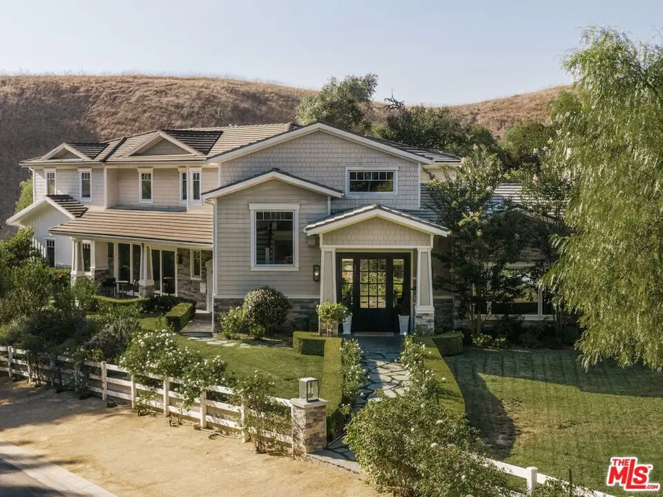 Single Family Residence for sale at 25081 Lewis And Clark Road, Hidden Hills, CA featuring 5 beds and 7 baths