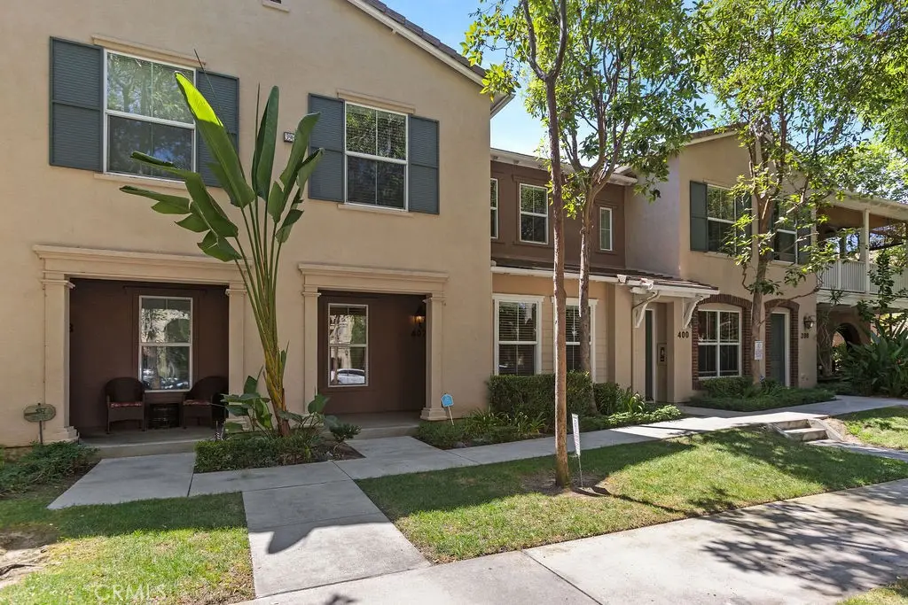 Condominium for rent at 402 Quail Ridge, Irvine, CA featuring 3 beds and 3 baths
