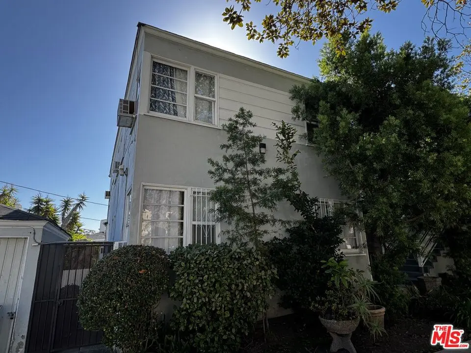 Condominium for rent at 1242 Edris Drive, Los Angeles, CA featuring 2 beds and 1 bath