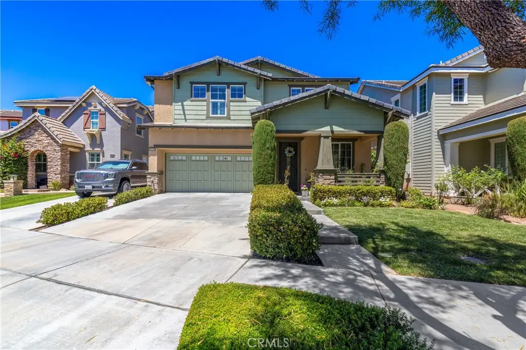 Single Family Residence for rent at 28432 Plymouth, Temecula, CA featuring 3 beds and 3 baths