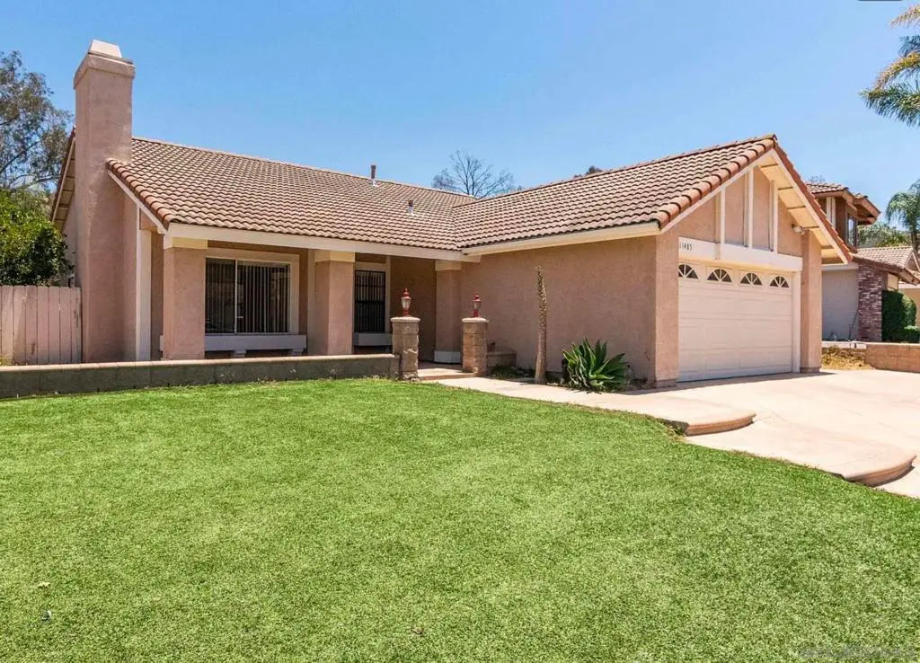 Single Family Residence for rent at 11485 Spitfire Rd, San Diego, CA featuring 5 beds and 3 baths
