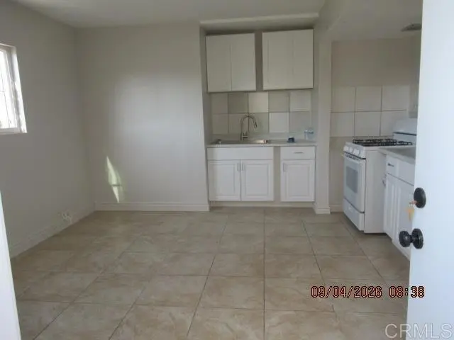 Apartment for rent at 4240 Nordica Avenue 8, San Diego, CA featuring 1 bed and 1 bath