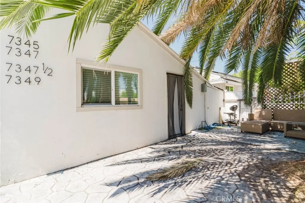 7345 Jamieson Avenue, Reseda, CA — listing photo 1