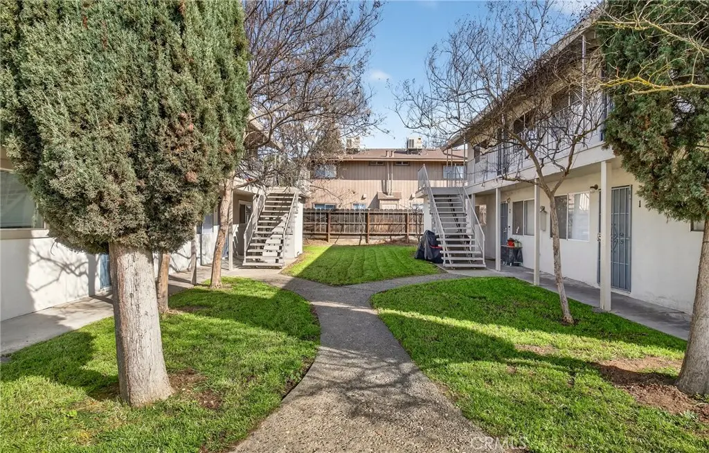 1962 1976 Edwards Avenue, Merced, CA — listing photo 1