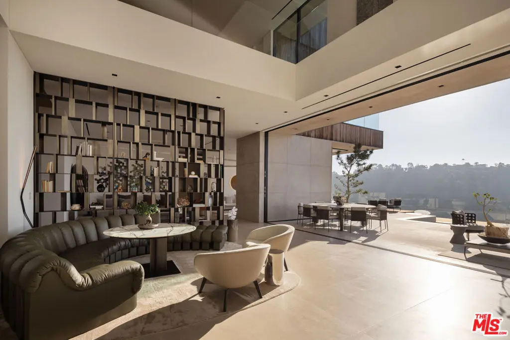 10733 Stradella Court, Los Angeles, CA — listing photo 1