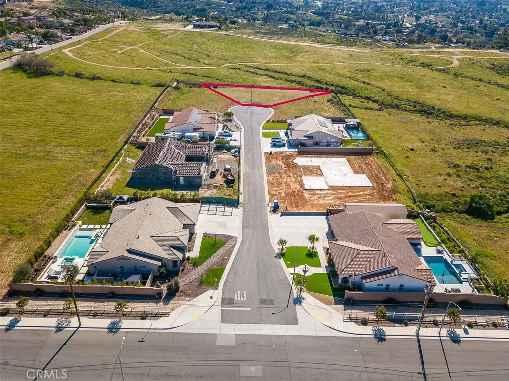 7955 Featherstone Court, Riverside, CA — listing photo 1