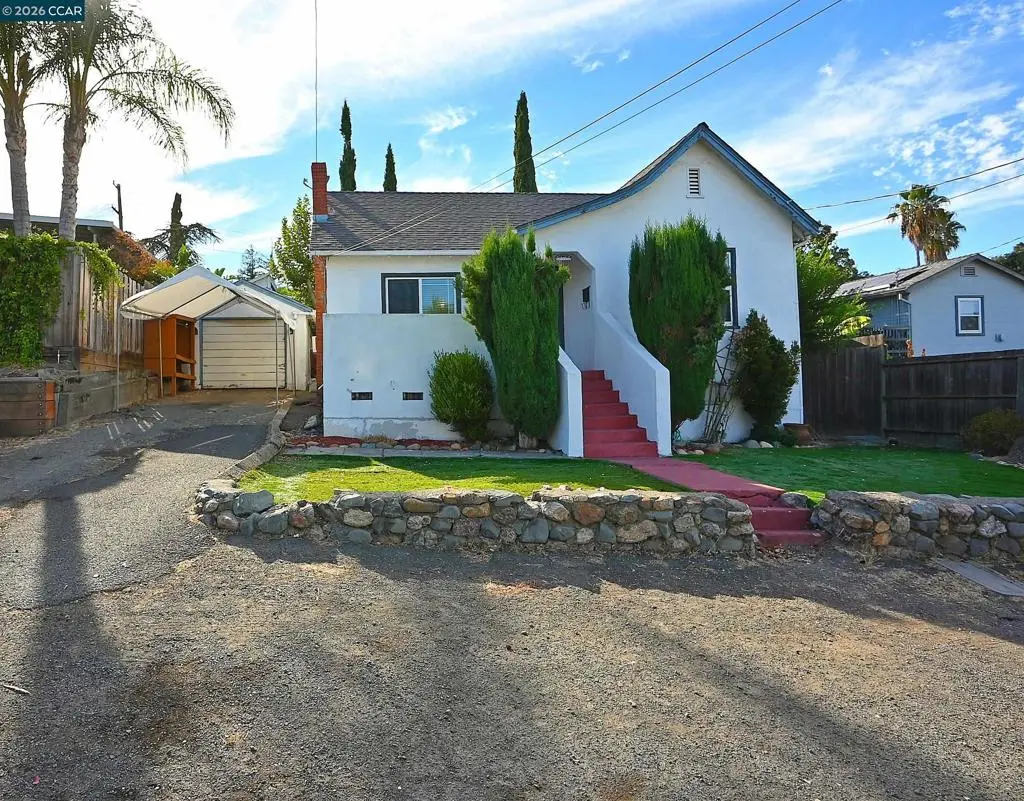 1035 Palm Ave, Martinez, CA — listing photo 1