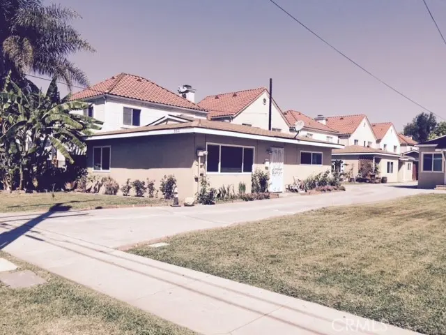 8803 Cedar, Bellflower, CA — listing photo 1