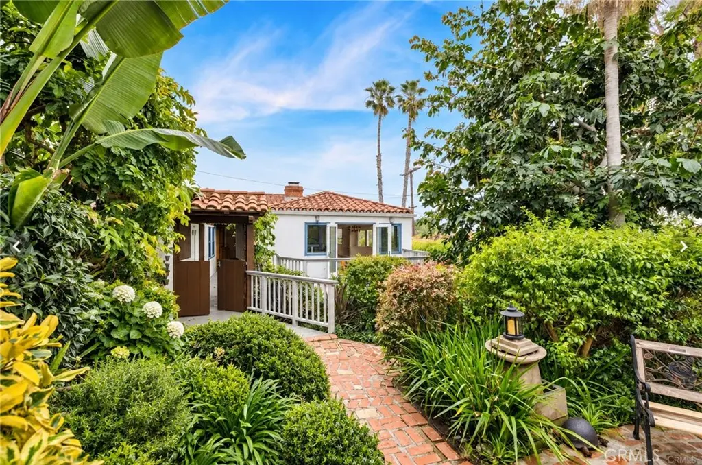 227 Ledroit Street, Laguna Beach, CA — listing photo 1
