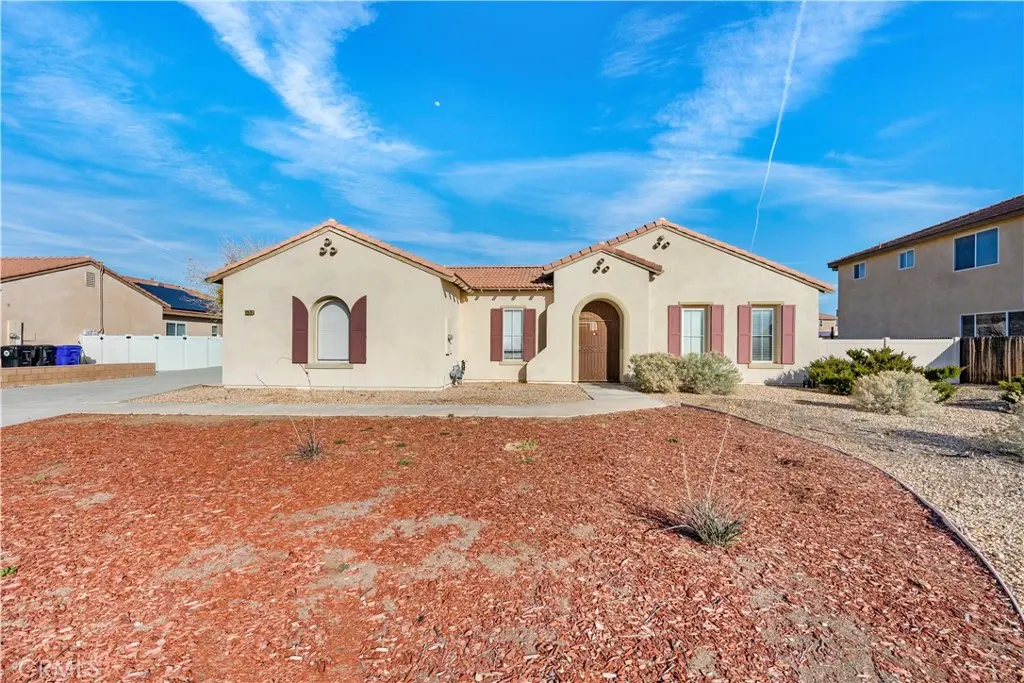 12573 Cabazon Court, Apple Valley, CA — listing photo 1
