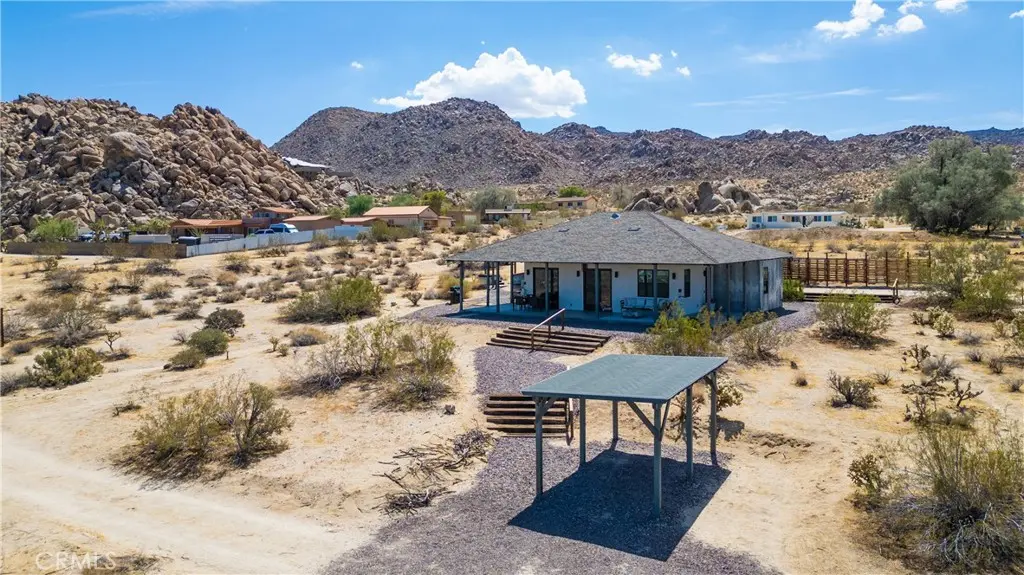 7285 Mount Lassen, Joshua Tree, CA — listing photo 1